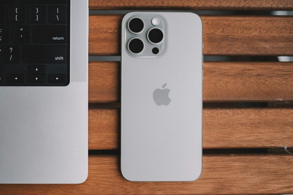 Upgraden binnen budget: de refurbished iPhone 15 als slimme zet