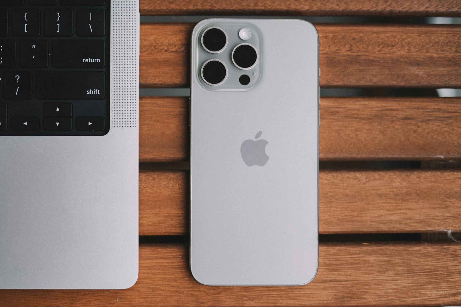Upgraden binnen budget: de refurbished iPhone 15 als slimme zet